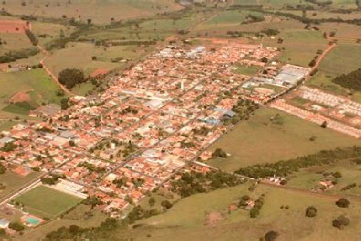 Escorts Sebastianopolis do Sul, Brazil — Local Companions