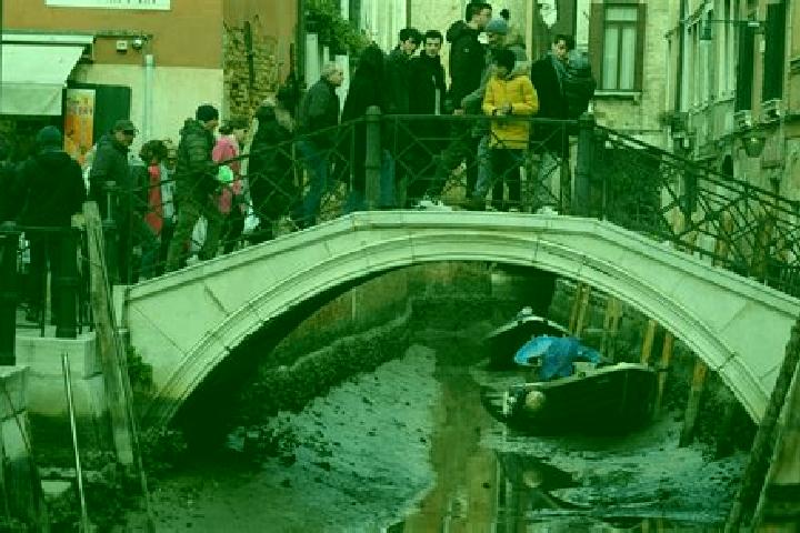 Escorts Secchiano, Italy — Local Companions