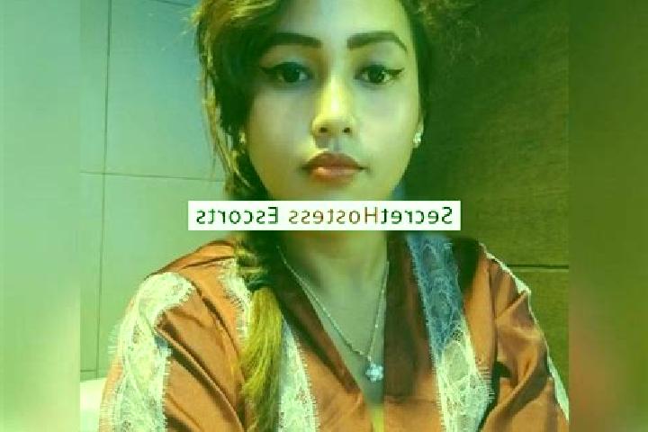 Escorts Sepang, Indonesia — Local Companions