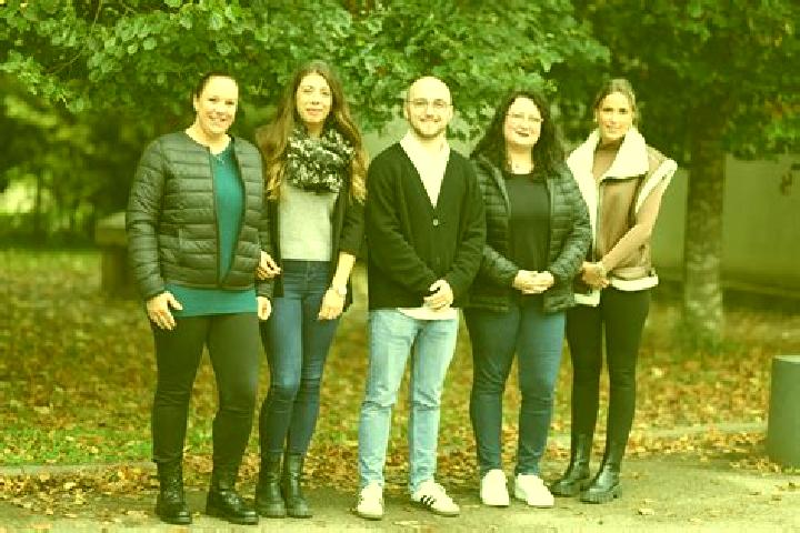 Escorts Seppois-le-Bas, France — Local Companions