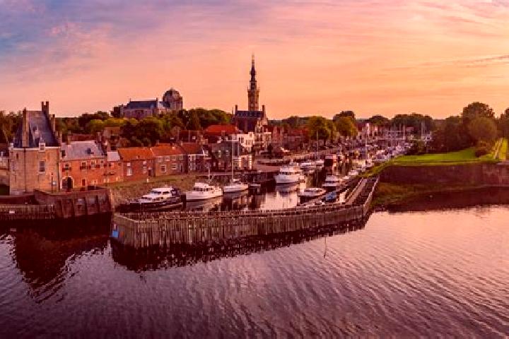 Escorts Serooskerke, Netherlands — Local Companions