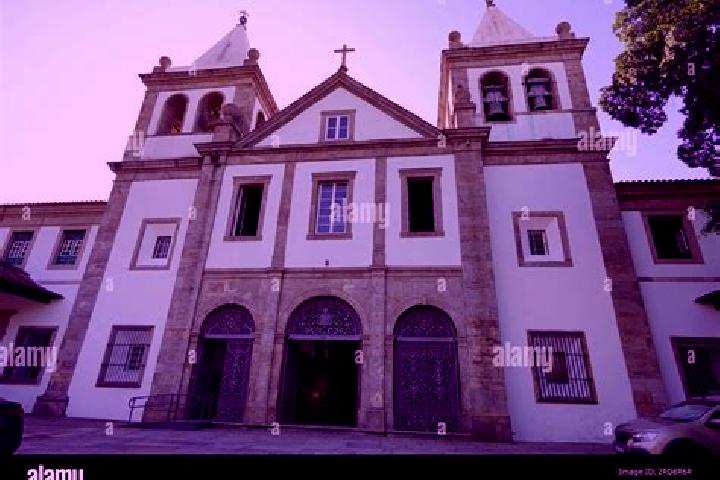 Escorts Serra de Sao Bento, Brazil — Local Companions