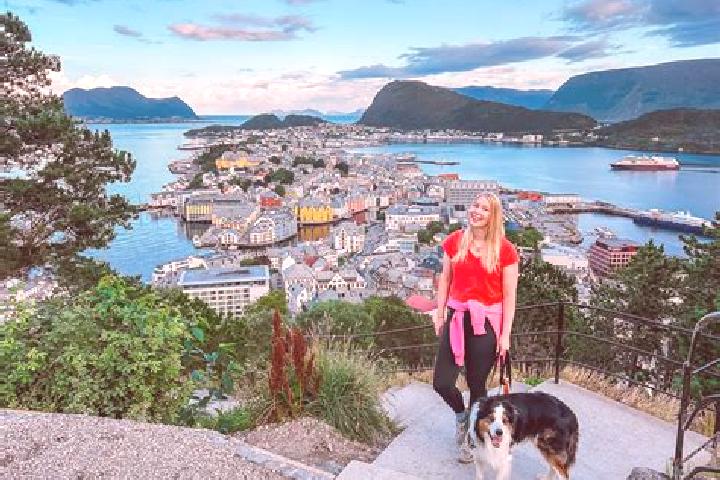 Escorts Setermoen, Norway — Local Companions