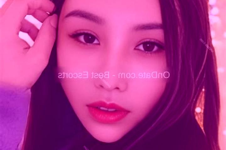 Escorts Shangrenli, China — Local Companions