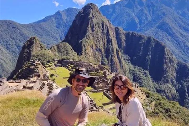 Escorts Shelby, Peru — Local Companions