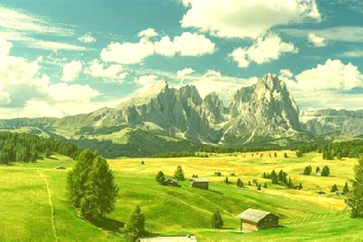 Escorts Siusi, Italy — Local Companions