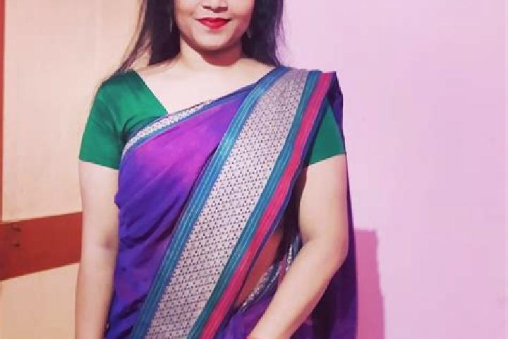Escorts Siwan, India — Local Companions