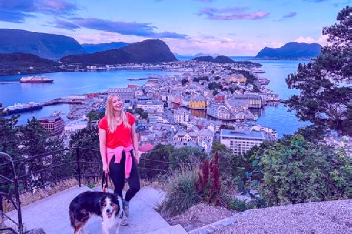 Escorts Skarnes, Norway — Local Companions