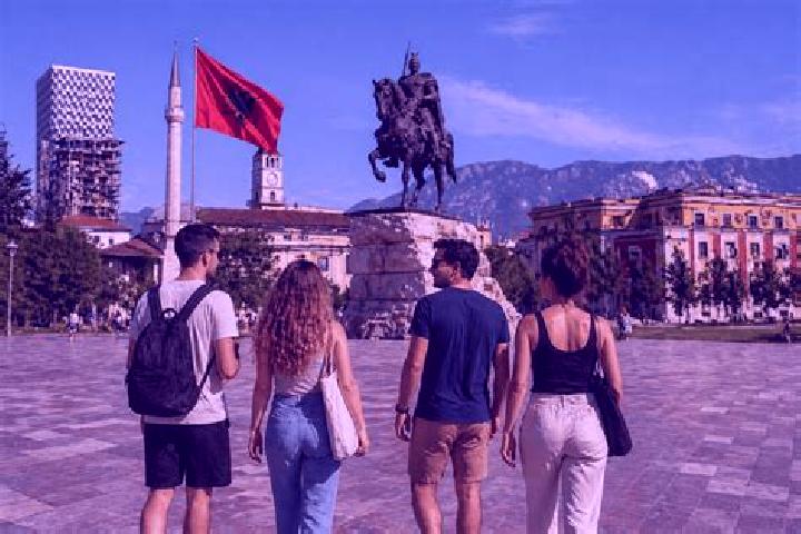 Escorts Skenderbegas, Albania — Local Companions