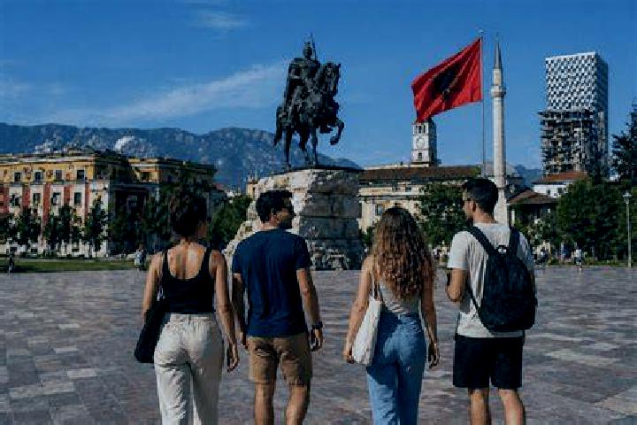 Escorts Skore, Albania — Local Companions