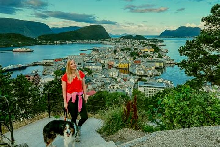 Escorts Skotterud, Norway — Local Companions