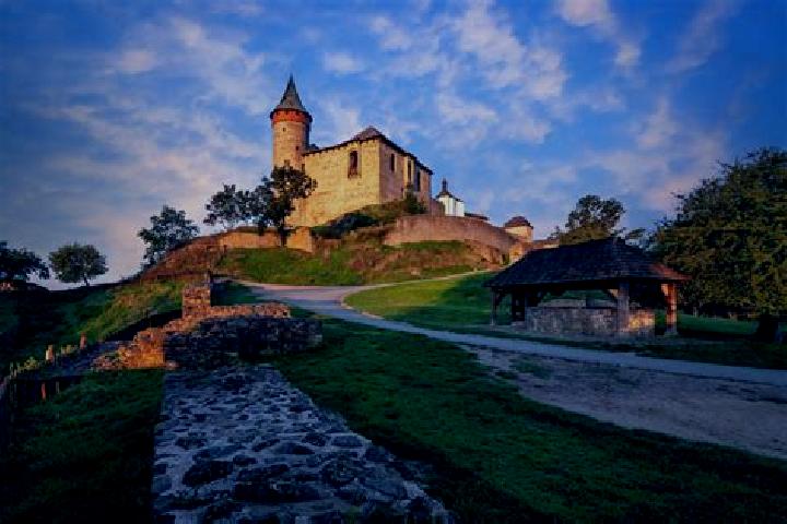 Escorts Sloup, Czech Republic — Local Companions