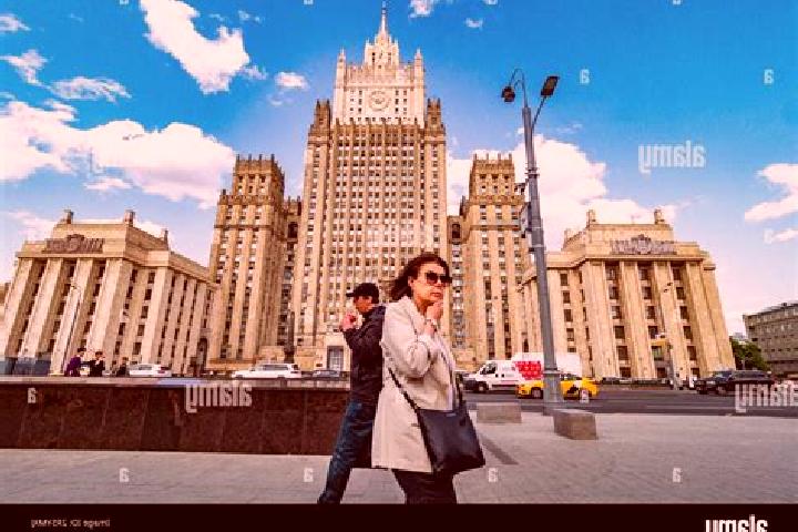 Escorts Smolenskaya, Russia — Local Companions