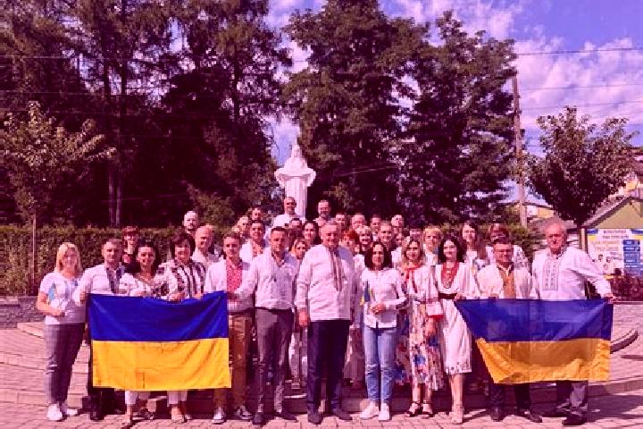 Escorts Solonka, Ukraine — Local Companions