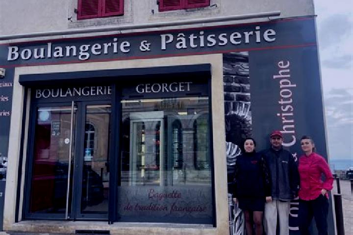 Escorts Sombernon, France — Local Companions