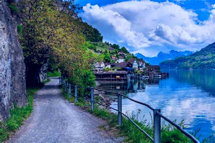 Escorts Sorengo, Switzerland — Local Companions