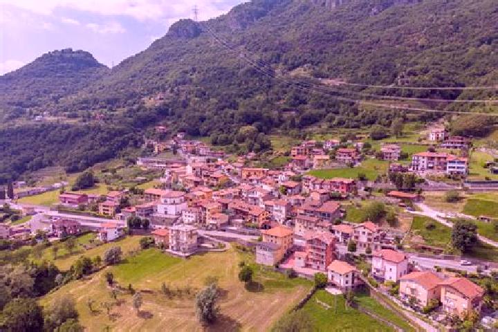 Escorts Sovere, Italy — Local Companions