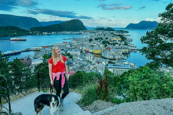 Escorts Spetalen, Norway — Local Companions