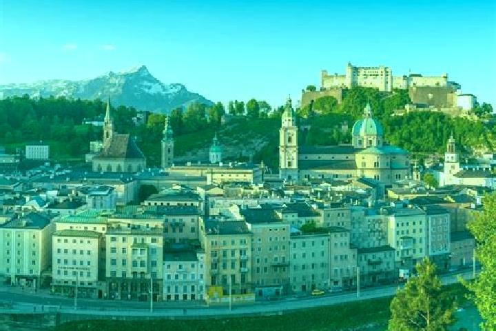 Escorts Steinberg, Austria — Local Companions