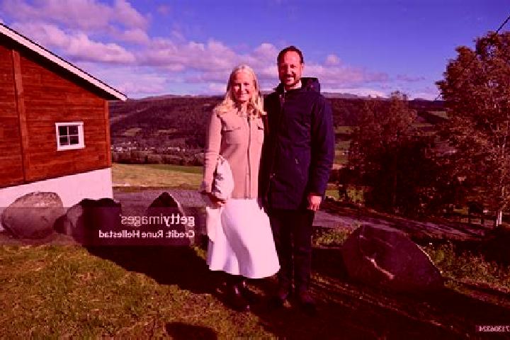 Escorts Storen, Norway — Local Companions
