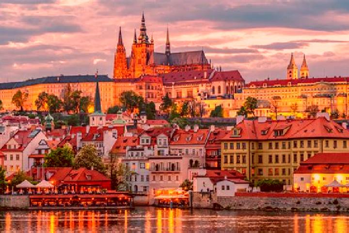 Escorts Strachotice, Czech Republic — Local Companions