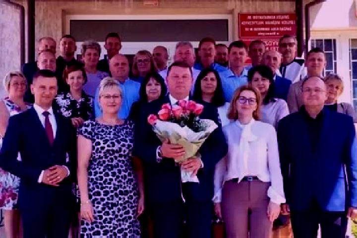 Escorts Strawczyn, Poland — Local Companions