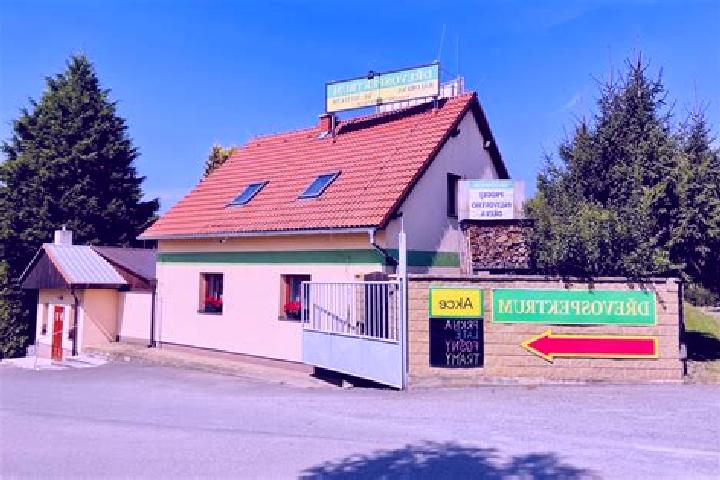 Escorts Straz nad Ohri, Czech Republic — Local Companions