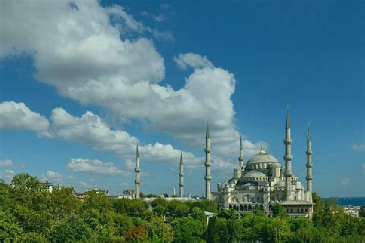 Escorts Sultanahmet, Turkey — Local Companions