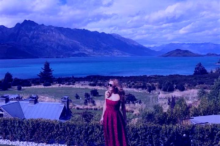 Escorts Sumner, New Zealand — Local Companions