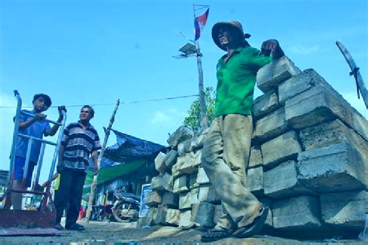 Escorts Ta Man Gyi Ta Khun Taing, Myanmar — Local Companions