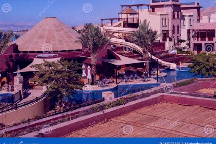 Escorts Tala Bay, Jordan — Local Companions