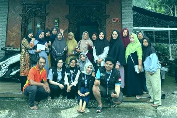 Escorts Tambahrejo Krajan, Indonesia — Local Companions
