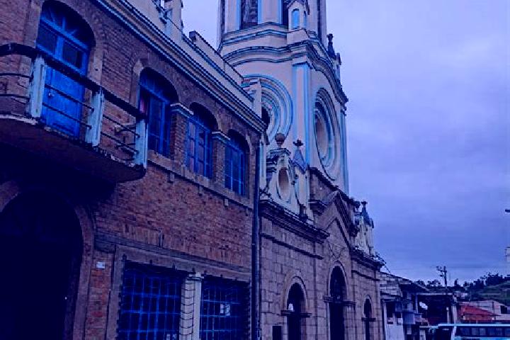 Escorts Tambo, Ecuador — Local Companions