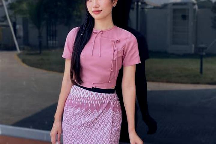 Escorts Tamoowoug, Myanmar — Local Companions