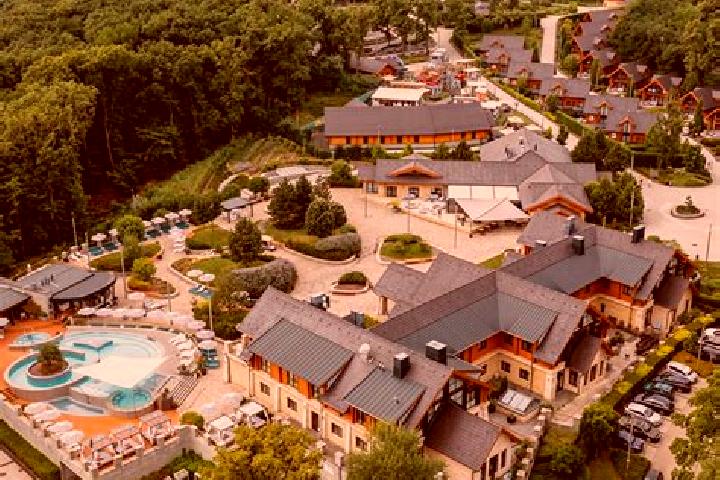 Escorts Tarcal, Hungary — Local Companions
