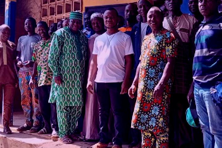 Escorts Tchamba, Togo — Local Companions