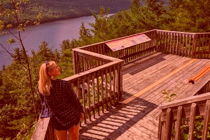 Escorts Temiscaming, Canada — Local Companions