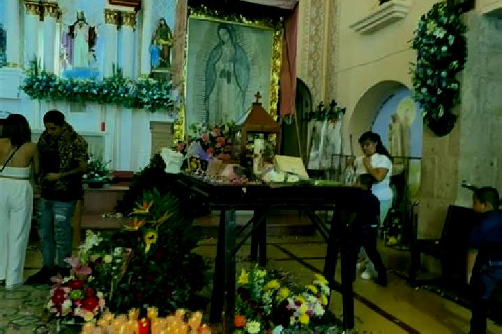Escorts Teneria del Santuario, Mexico — Local Companions