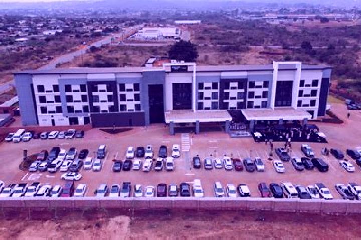 Escorts Thohoyandou, South Africa — Local Companions