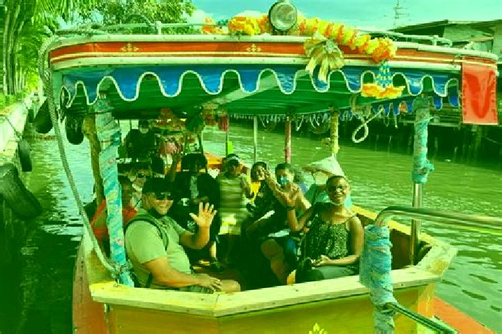 Escorts Thon Buri, Thailand — Local Companions