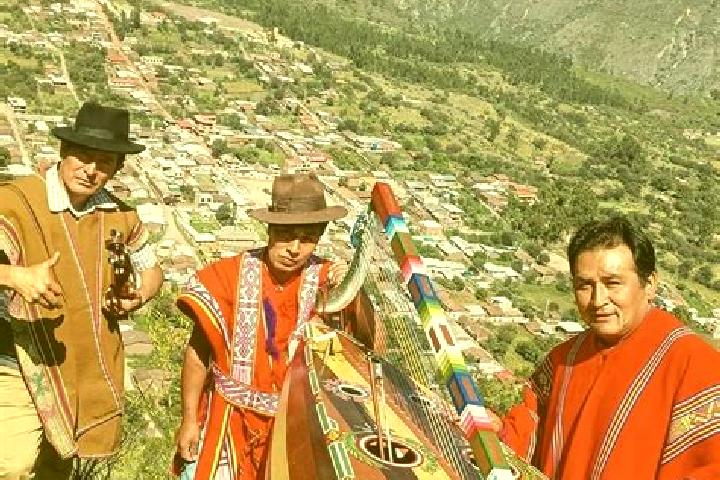 Escorts Tintay, Peru — Local Companions