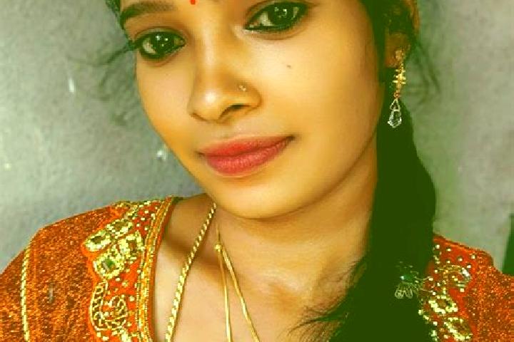 Escorts Tittagudi, India — Local Companions