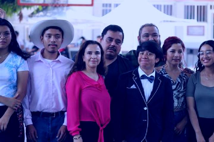 Escorts Tlalquetzala, Mexico — Local Companions