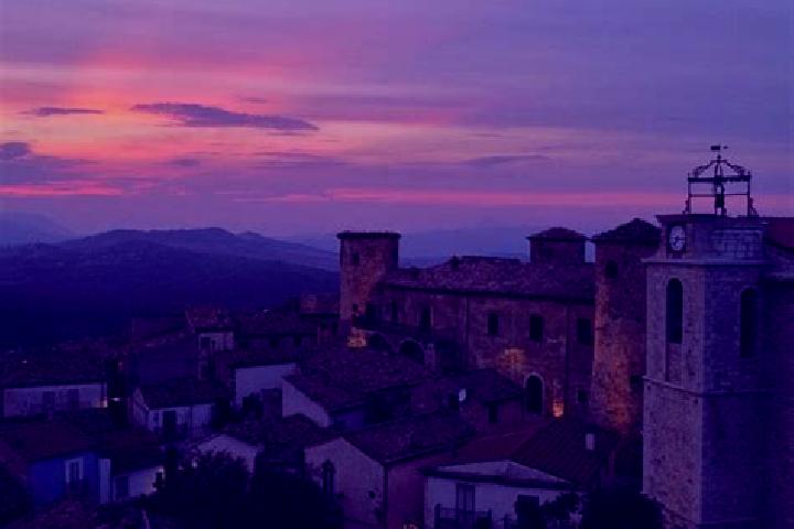 Escorts Torella del Sannio, Italy — Local Companions