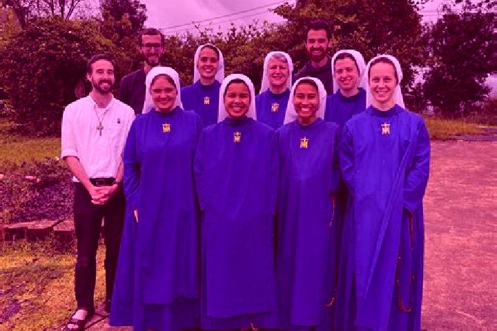 Escorts Trelly, France — Local Companions