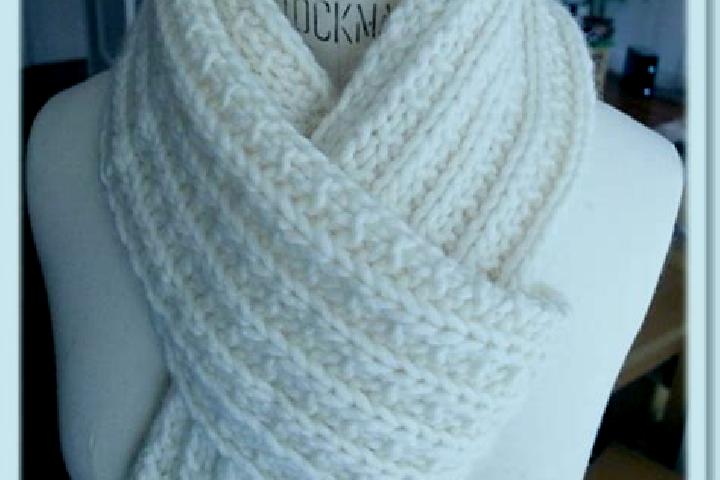 Escorts Tricot, France — Local Companions