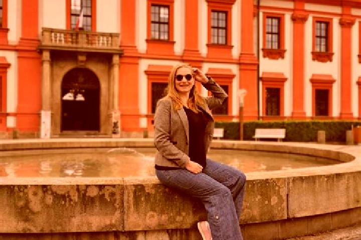 Escorts Troja, Czech Republic — Local Companions