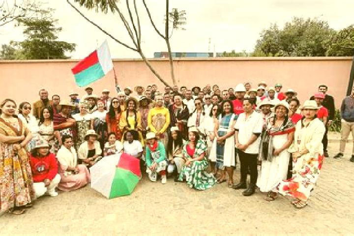 Escorts Tsiombe, Madagascar — Local Companions