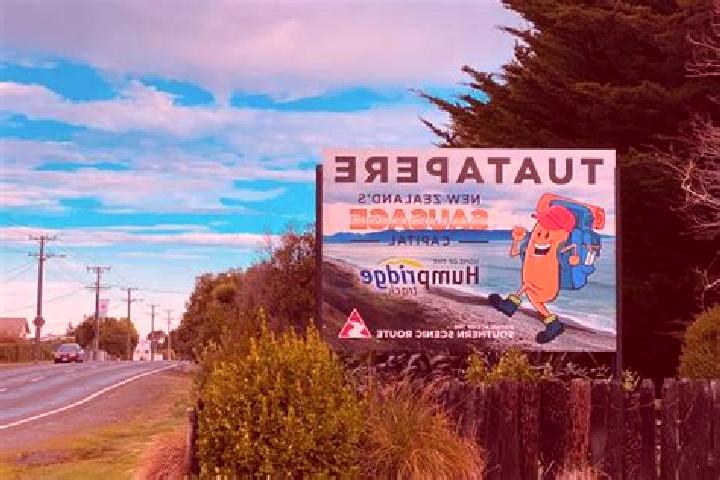 Escorts Tuatapere, New Zealand — Local Companions