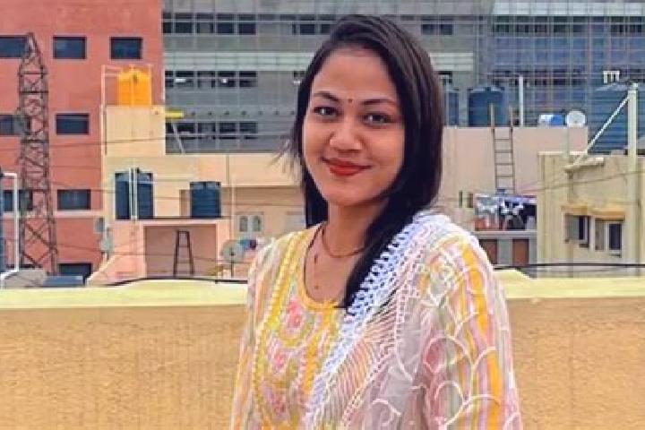 Escorts Tushara, India — Local Companions